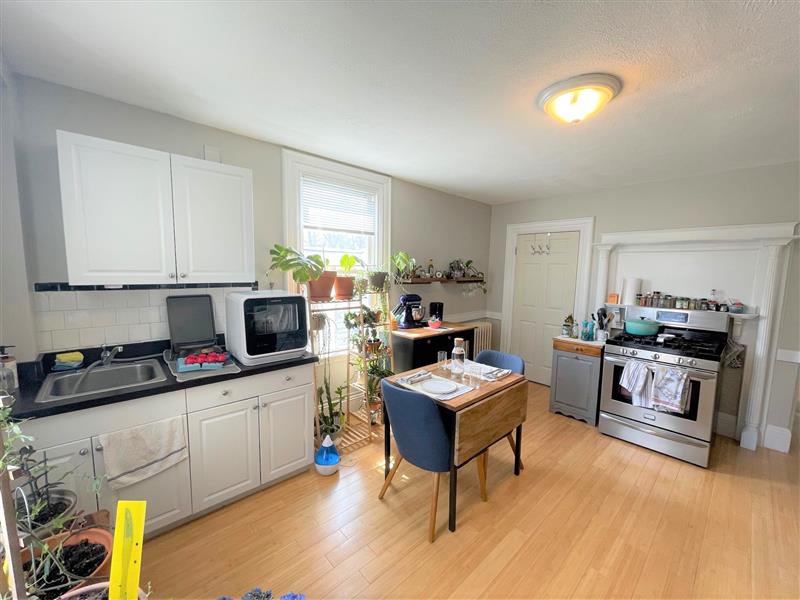 apartment picture