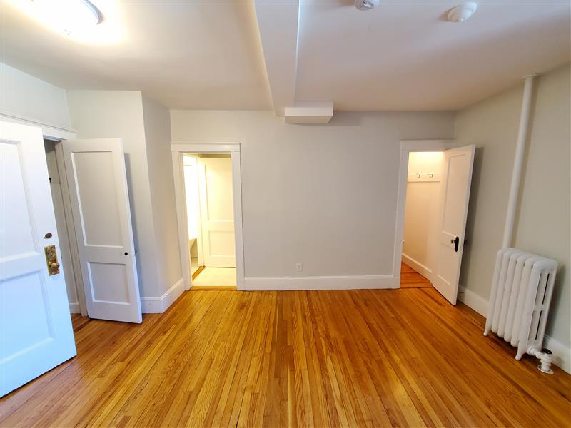 apartment picture