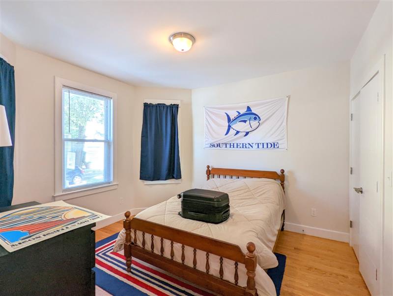 apartment picture