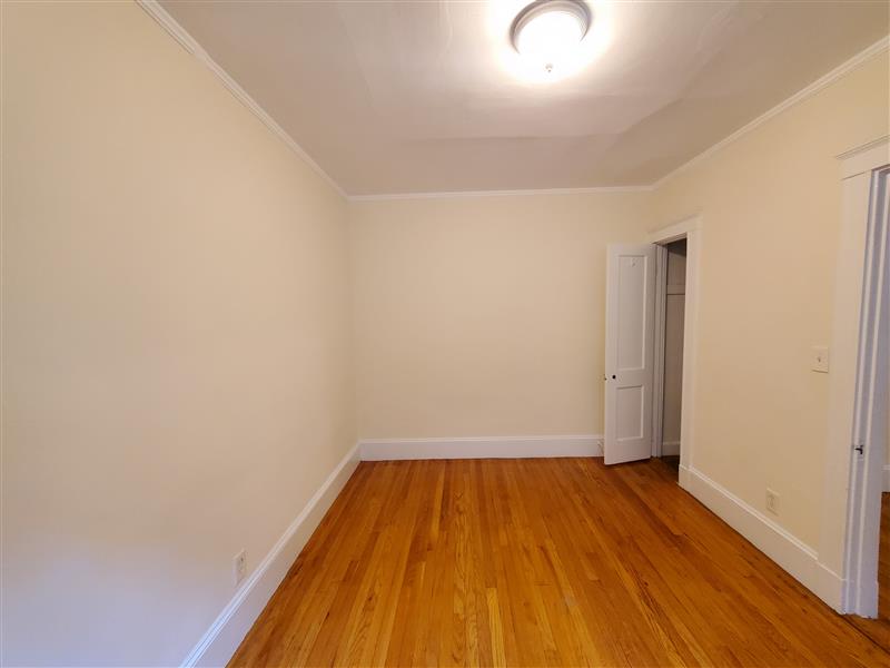apartment picture