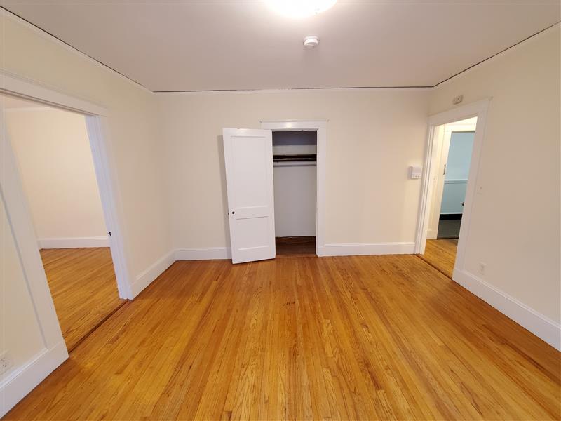 apartment picture