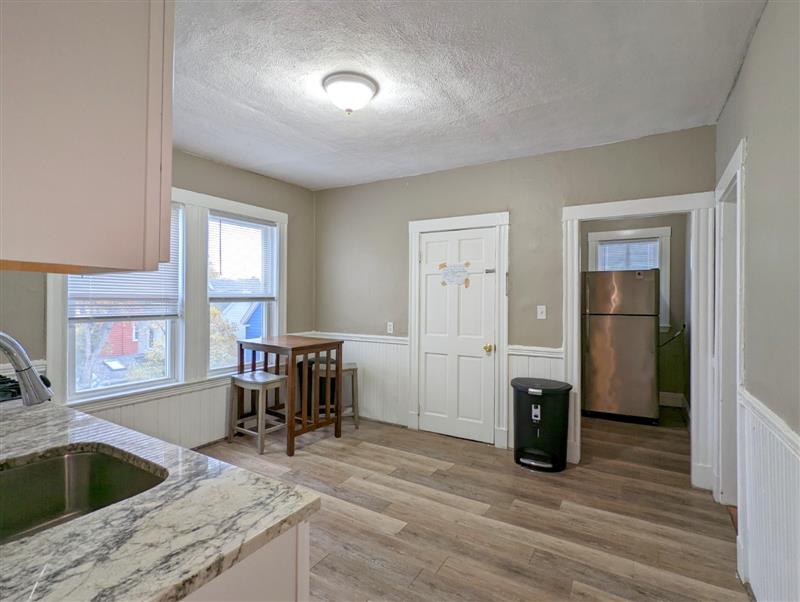 apartment picture