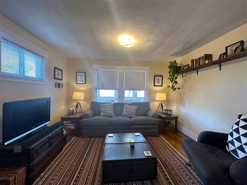 apartment picture