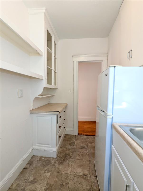 apartment picture
