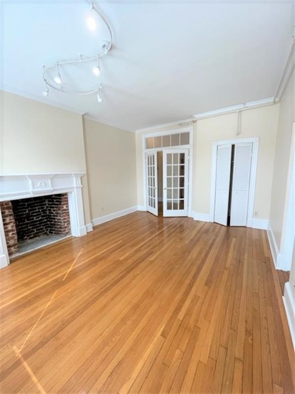 apartment picture