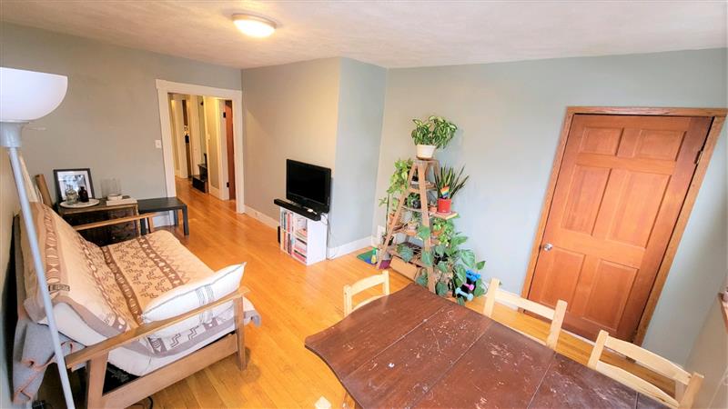 apartment picture