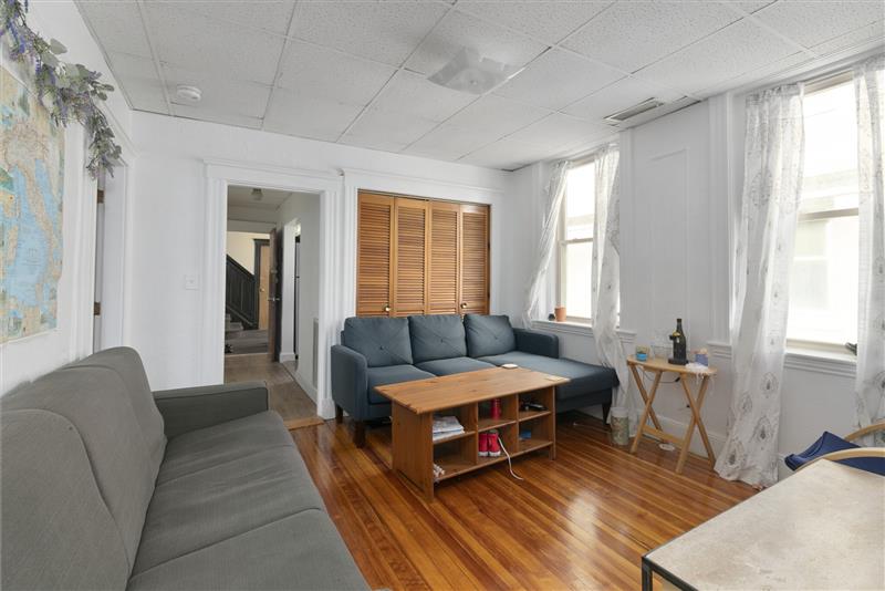 apartment picture