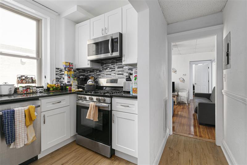 apartment picture
