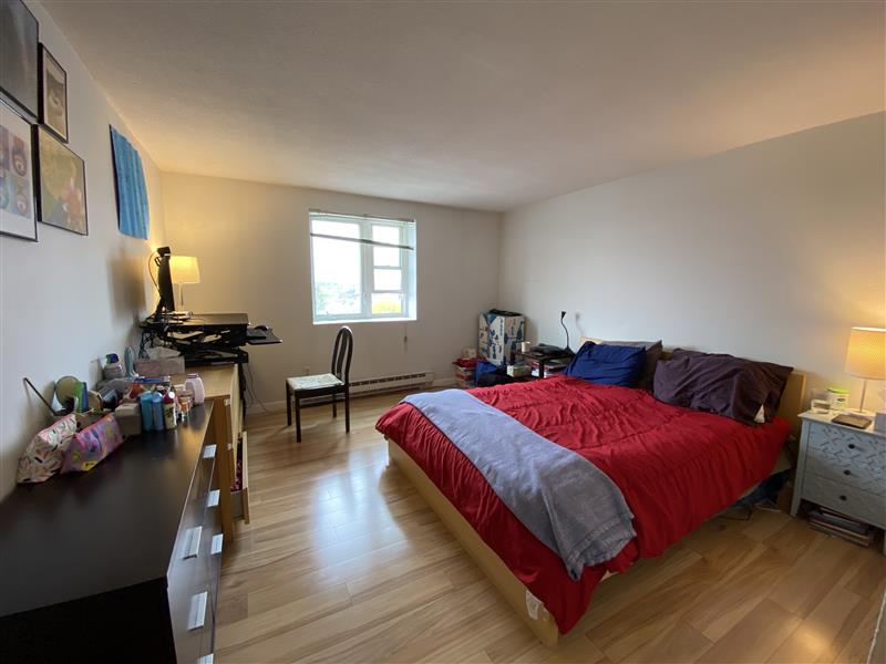 apartment picture