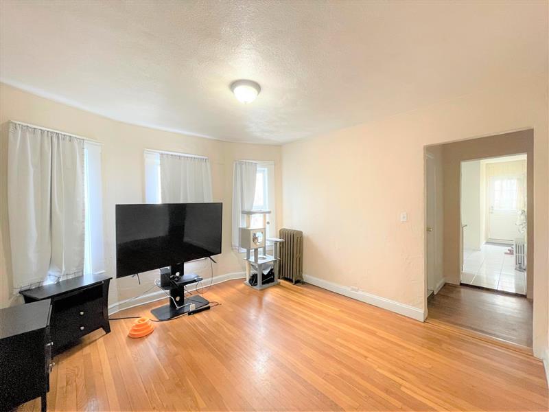 apartment picture