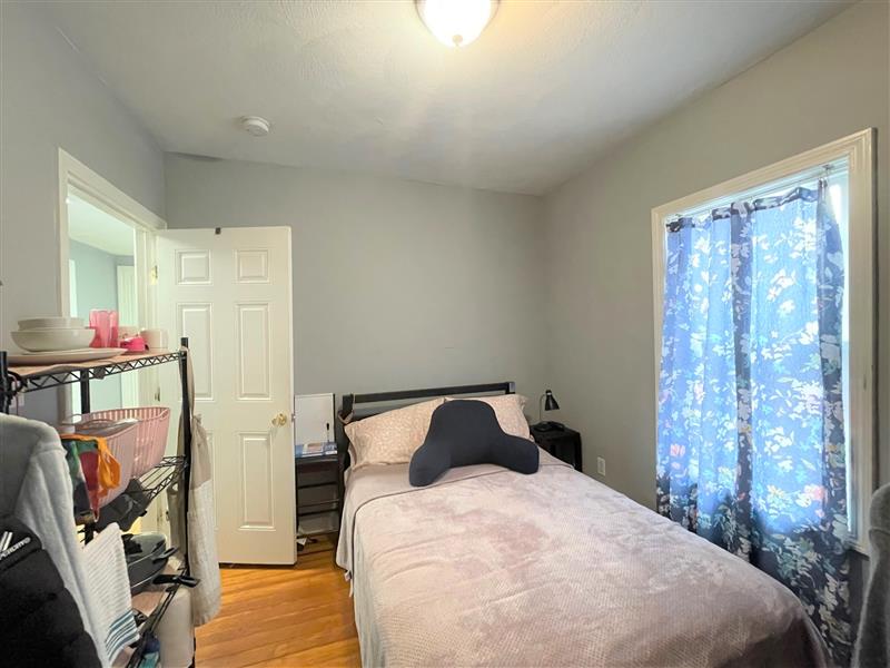 apartment picture