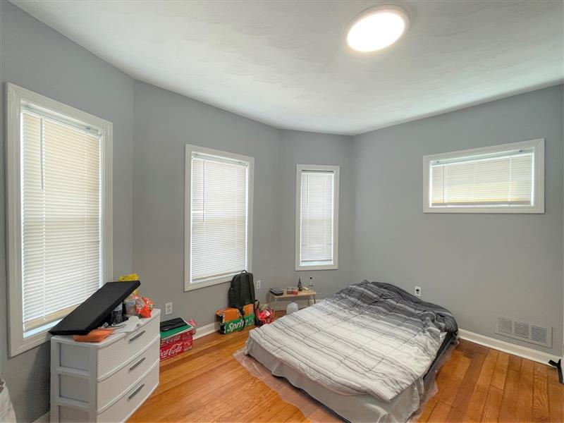 apartment picture