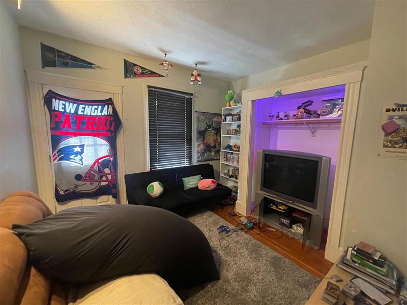 apartment picture