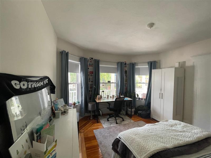apartment picture