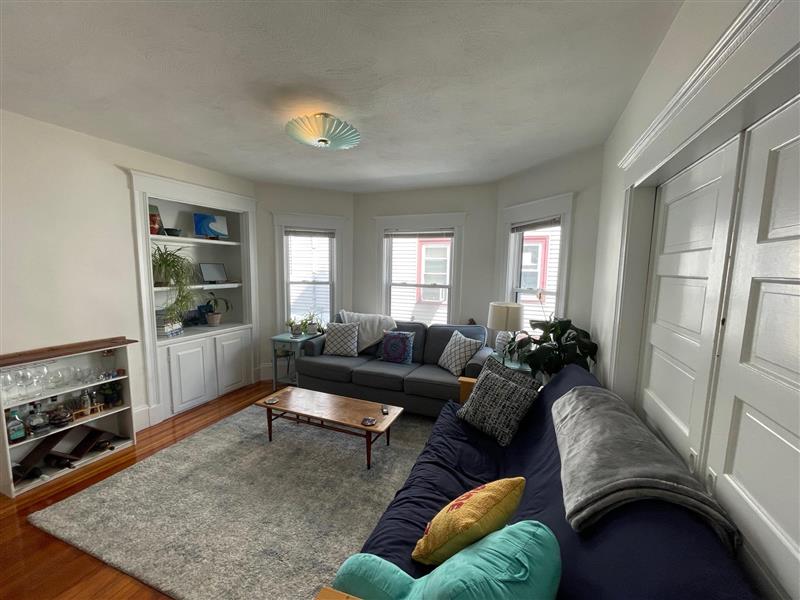 apartment picture