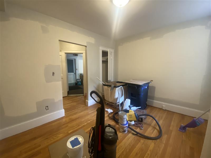 apartment picture