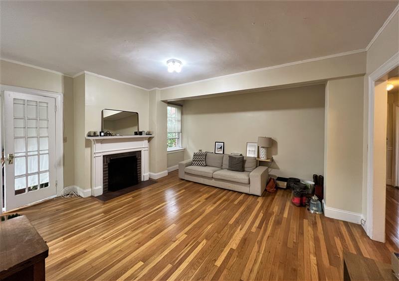 apartment picture