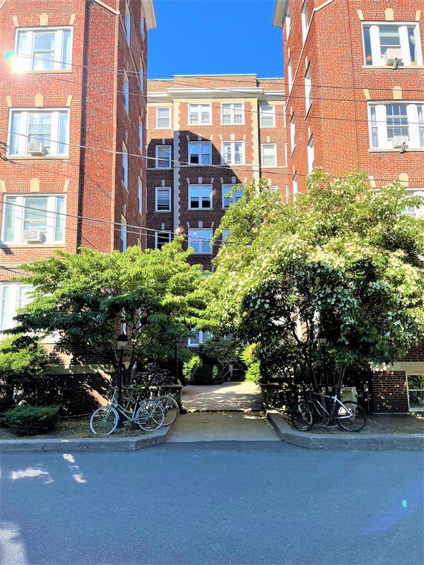 apartment picture