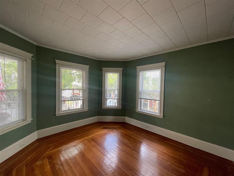 apartment picture