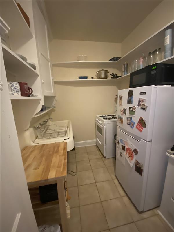 apartment picture
