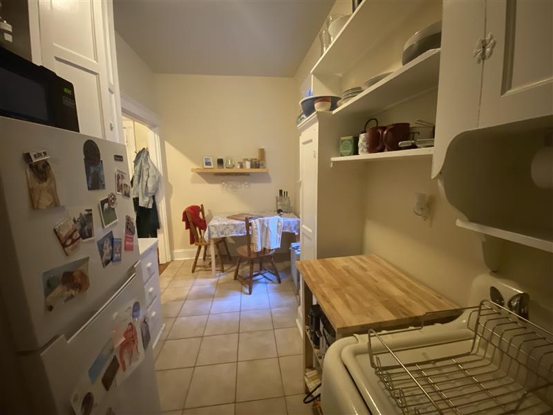 apartment picture
