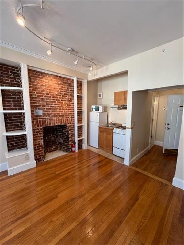 apartment picture