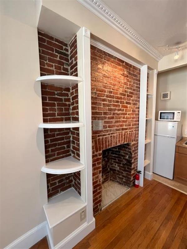 apartment picture