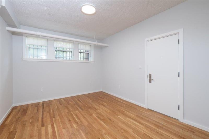 apartment picture