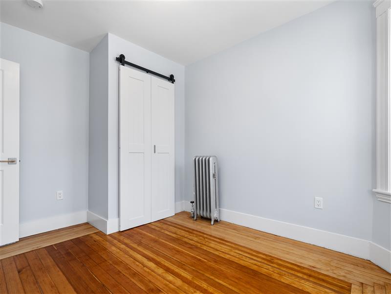 apartment picture