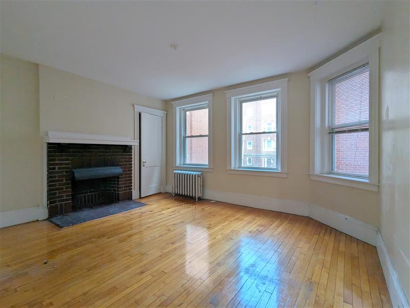 apartment picture