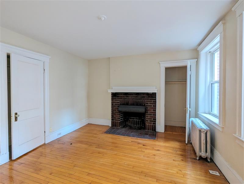 apartment picture