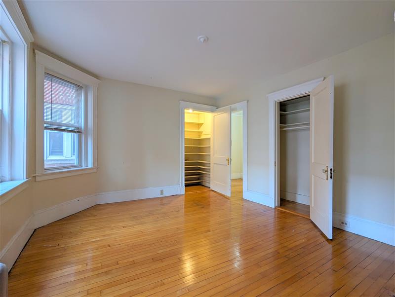 apartment picture