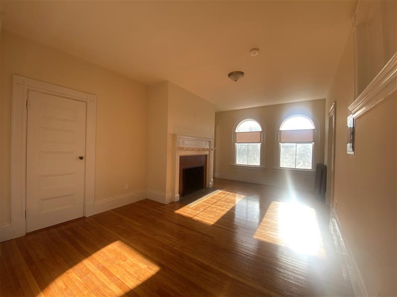 apartment picture