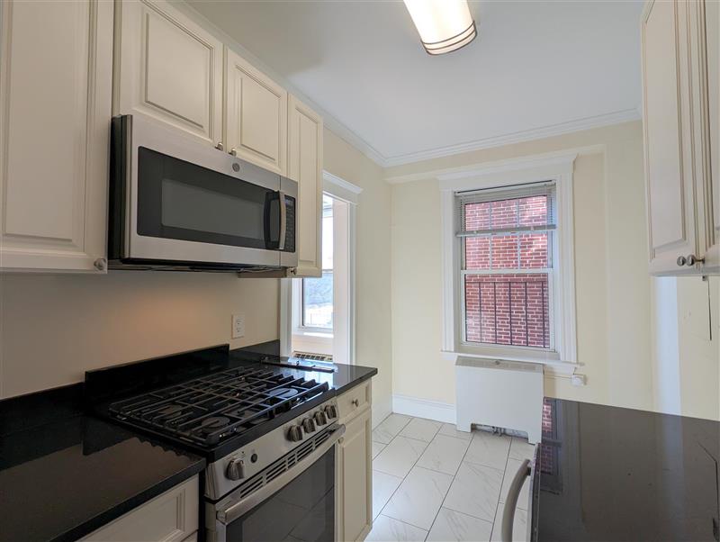 apartment picture