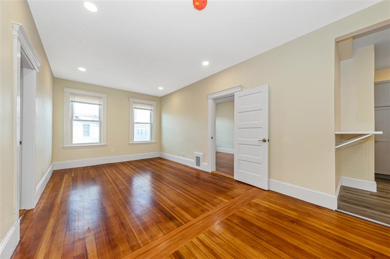apartment picture