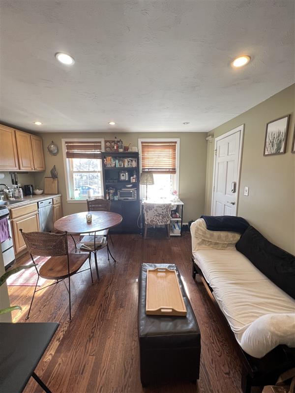 apartment picture