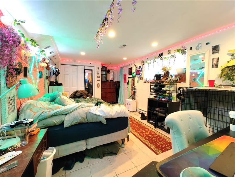 apartment picture