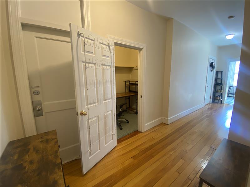 apartment picture