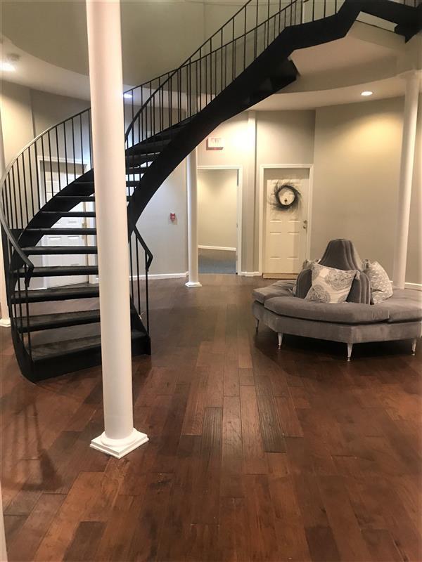 apartment picture
