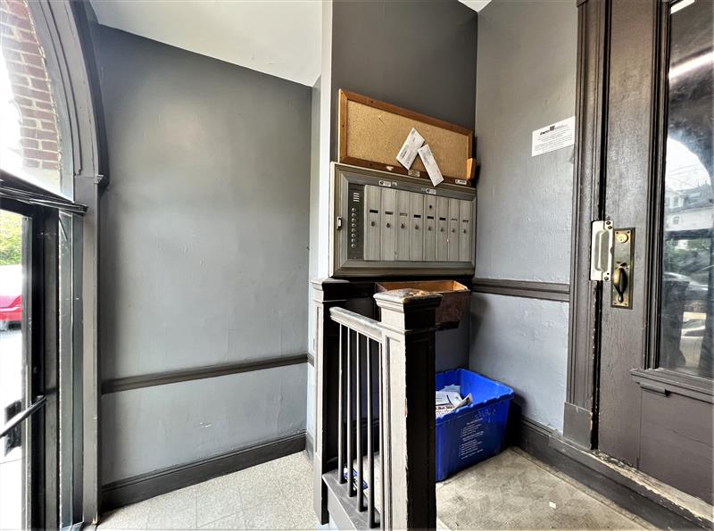 apartment picture