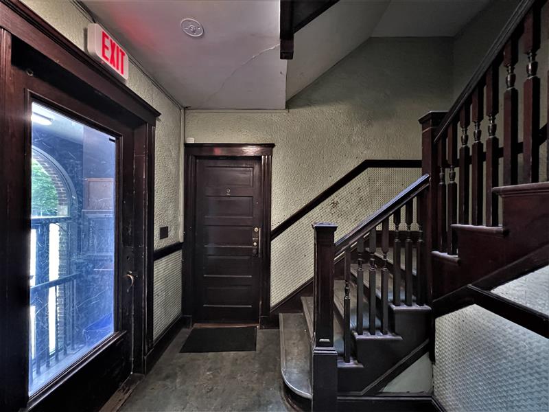 apartment picture
