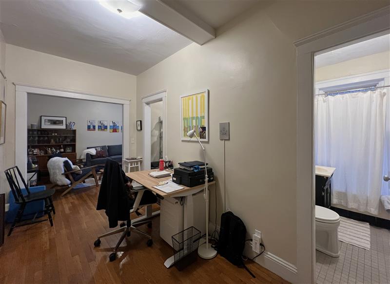 apartment picture