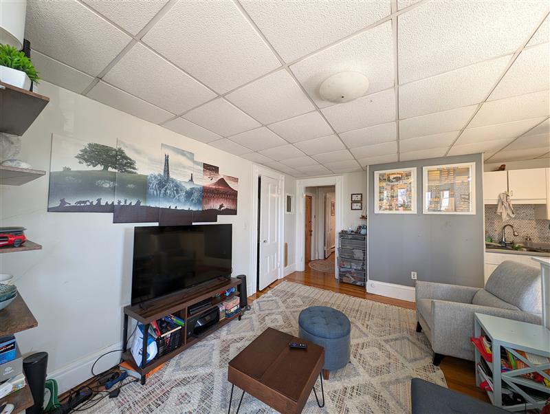 apartment picture