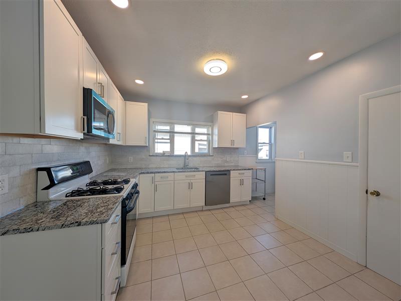 apartment picture