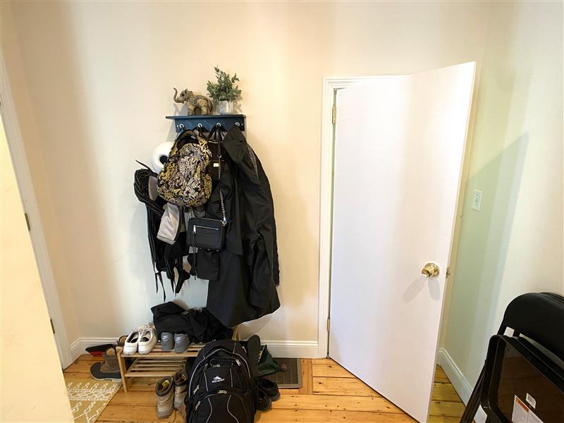 apartment picture