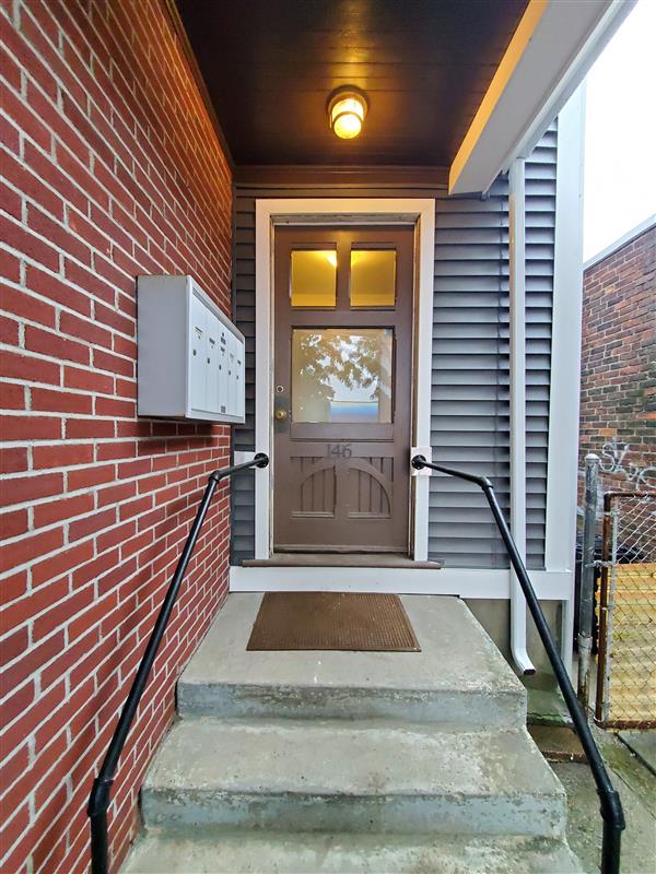 apartment picture