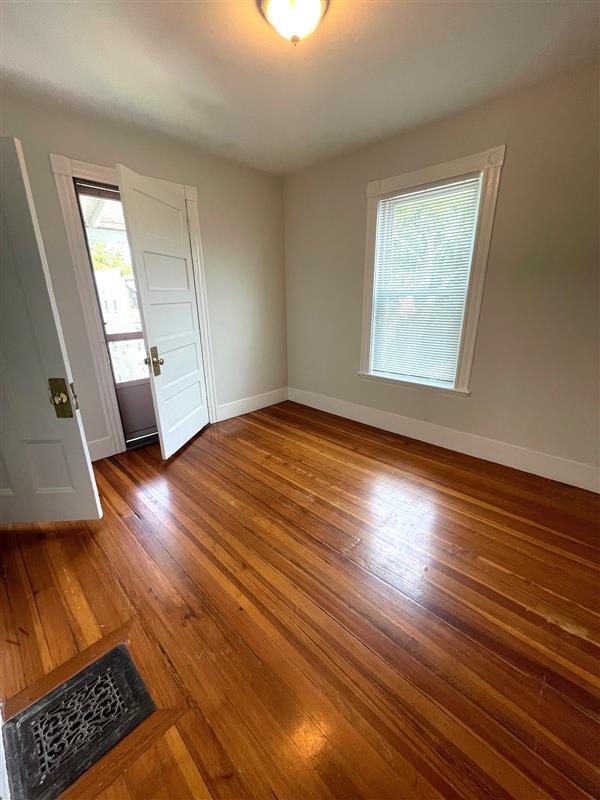 apartment picture