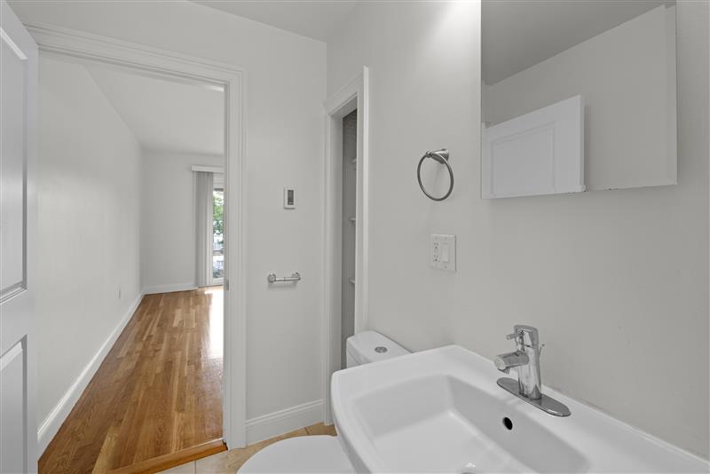 apartment picture