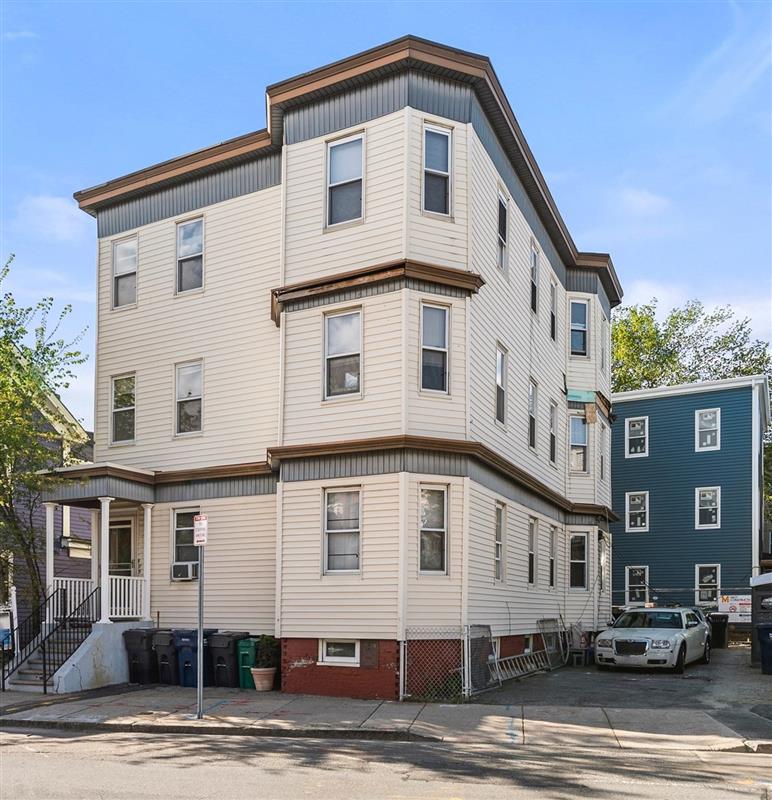 apartment picture