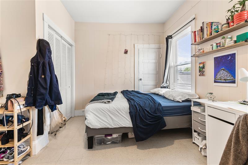 apartment picture